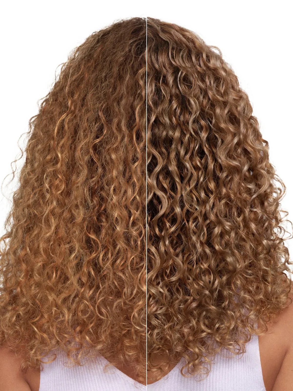 Model’s golden blonde curls looking brighter and glossier after using ULTIMATE COLOR BLONDE.