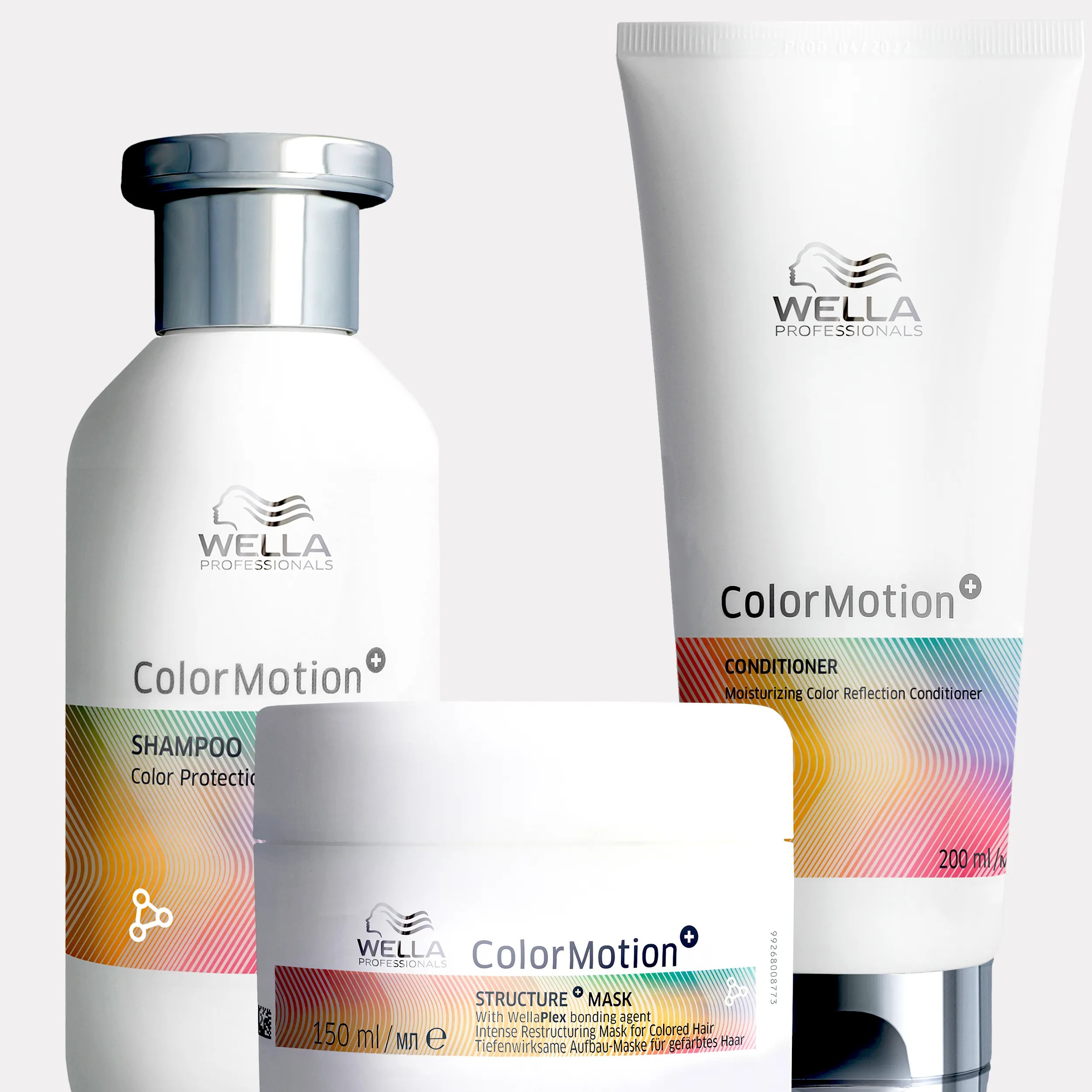 L'immagine mostra una collezione di prodotti Wella ColorMotion+ : shampoo, conditioner, e maschera.