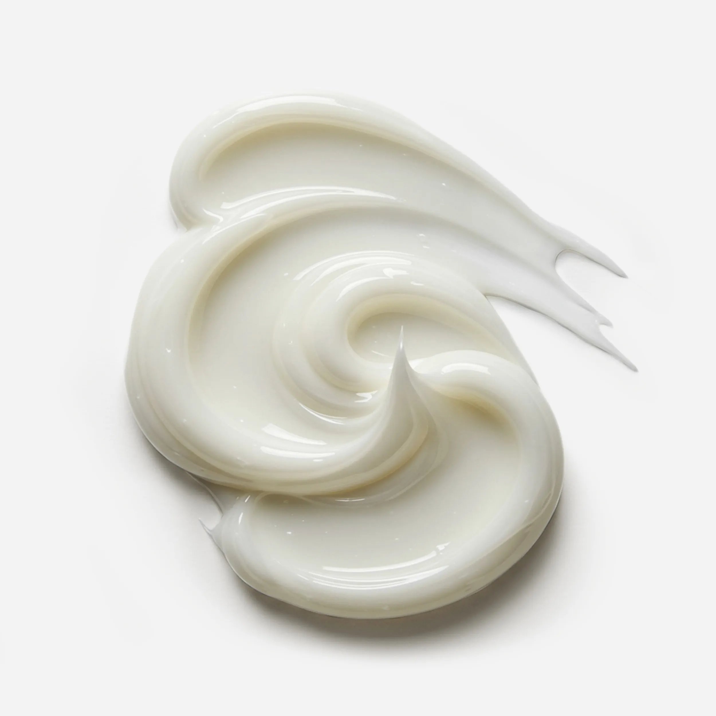Wella EIMI Shape me packshot - a  tub with a white lid and mint green EIMI logo.