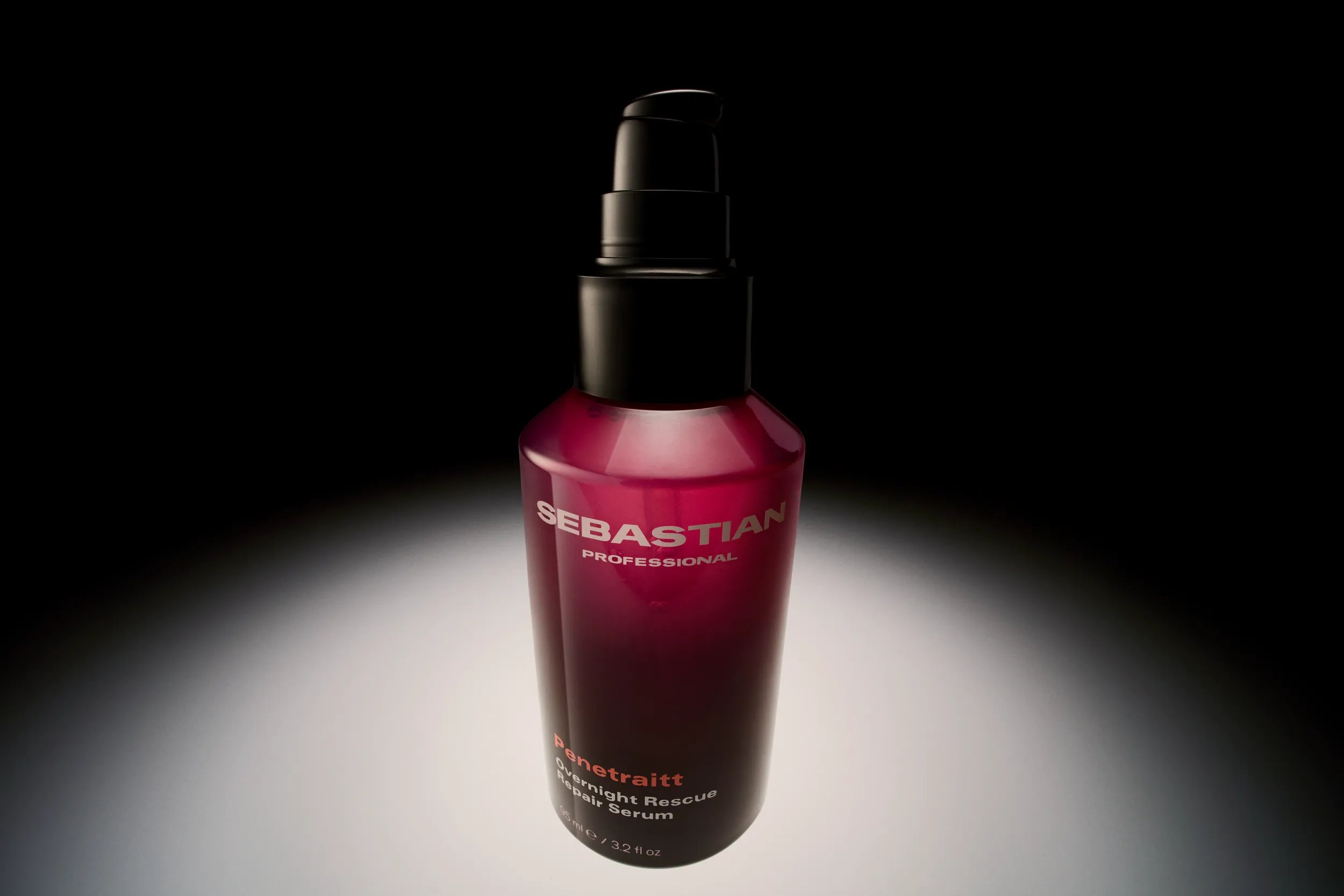 Confezione del prodotto: shampoo e balsamo Sebastian Professional Rescue Repair