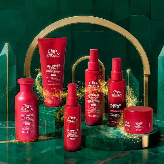 ULTIMATE REPAIR line-up in the Emerald City, including the Shampoo, Conditioner, Miracle Hair Rescue, Protective Leave-In, Night Serum and Mask.