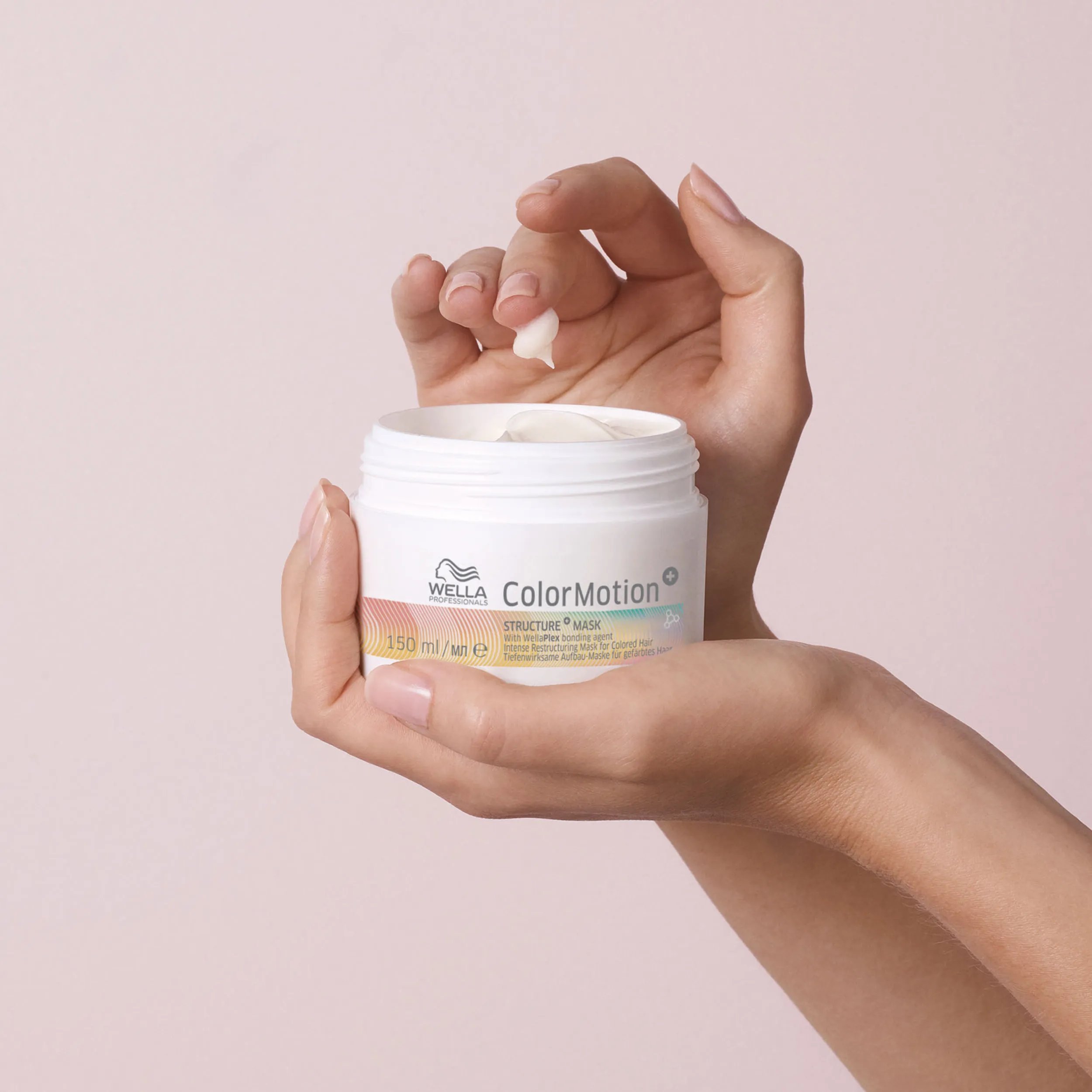 A jar of Wella’s ColorMotion+ Structure+ Mask