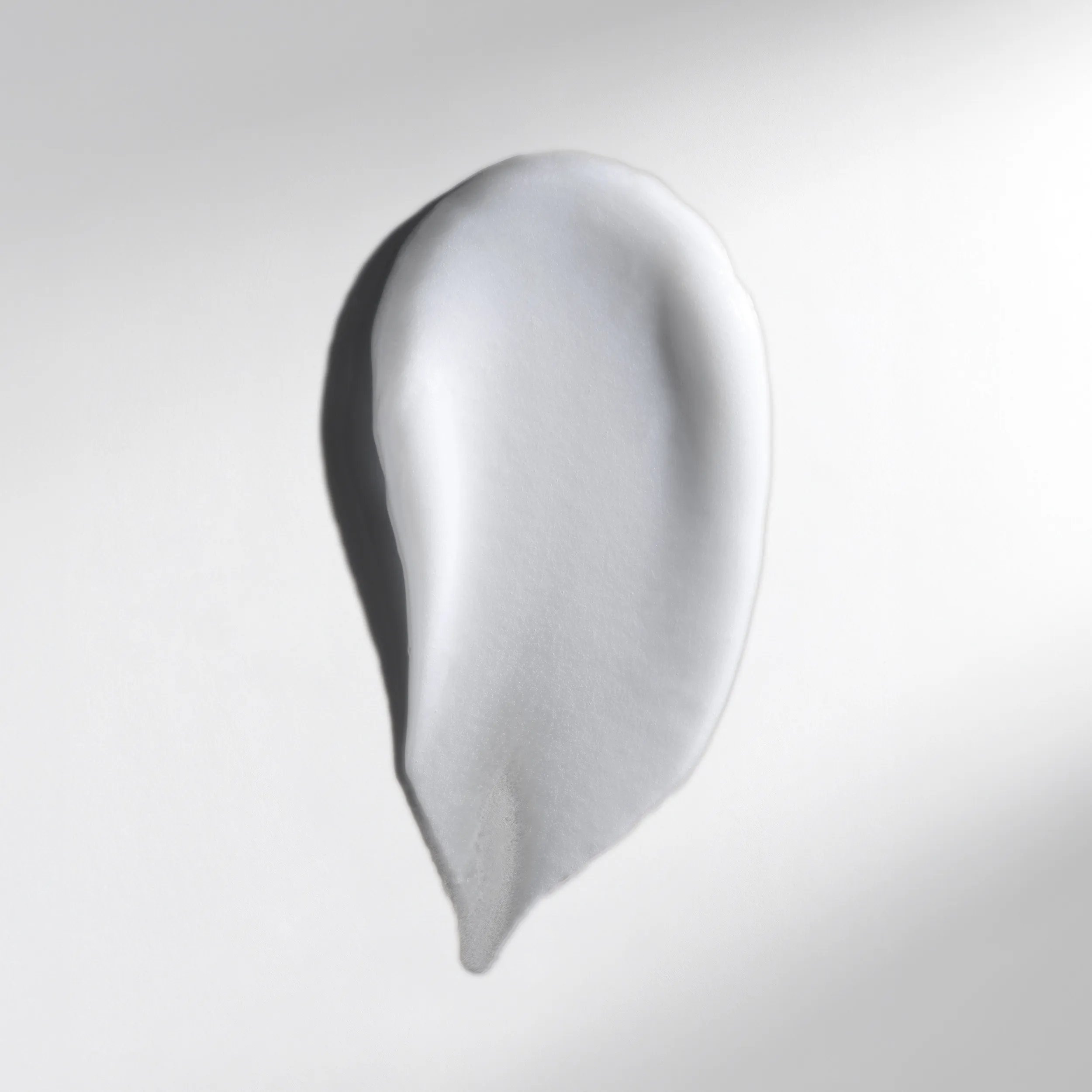 A conditioner swab texture from ULTIMATE SMOOTH Conditioner.