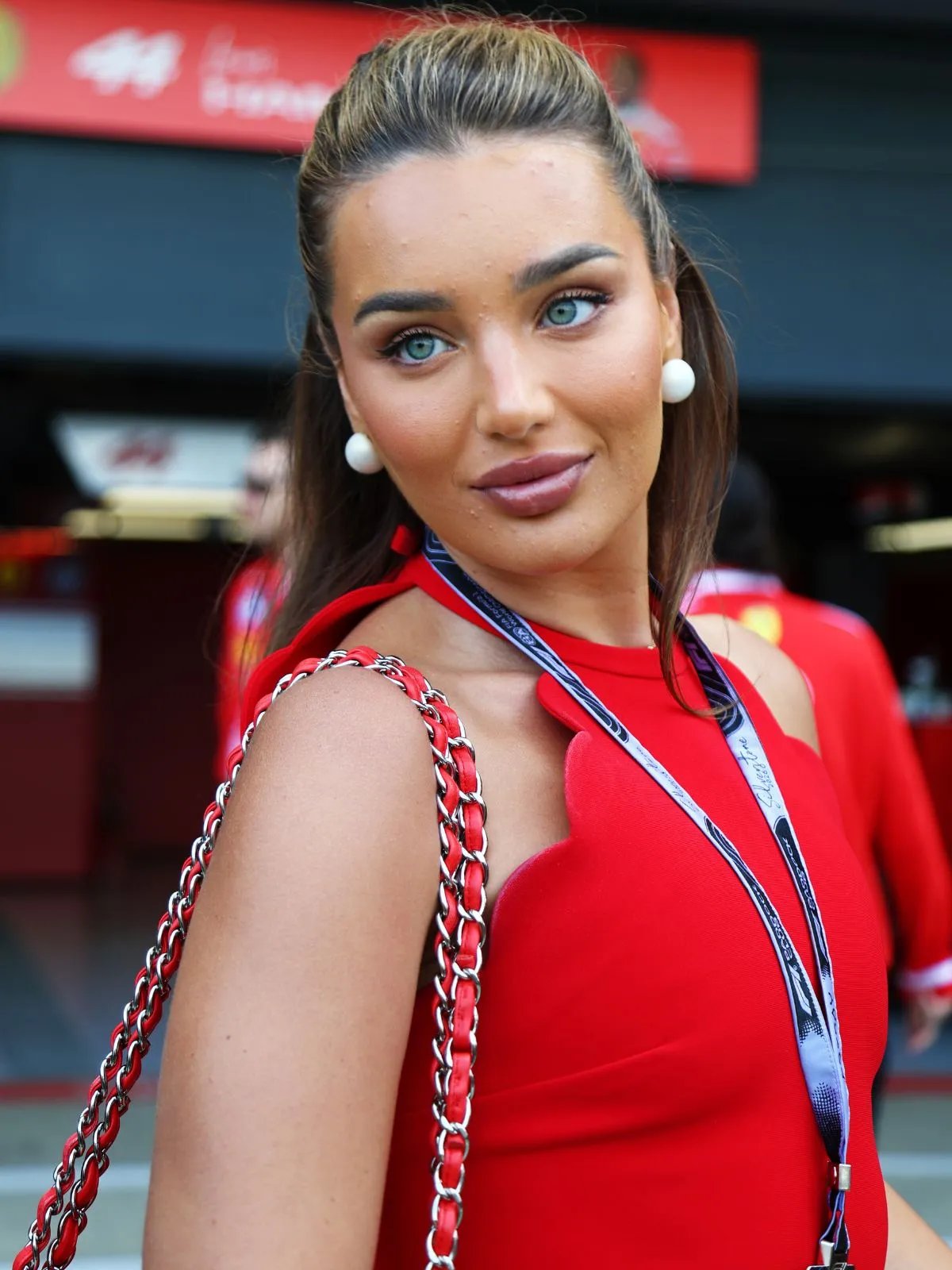 A host of familiar faces stopped by for a race day refresh at our styling stations, including footballers Alessia Russo and Missy Bo Kearns, singer Ella Eyre, and Love Island all-star Lucinda Strafford.