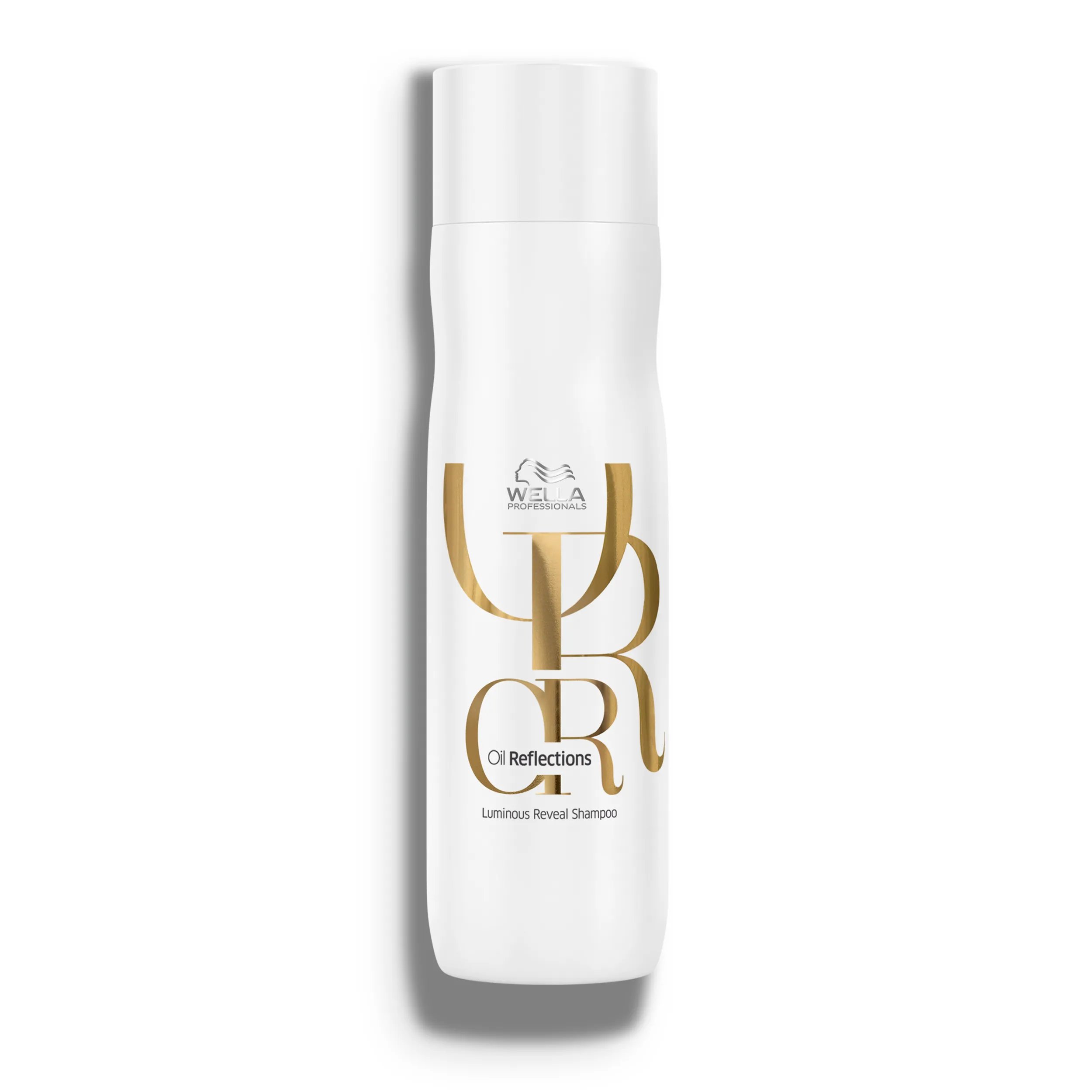Bottle of Wella Oil Reflections Luminous Reveal Shampoo.