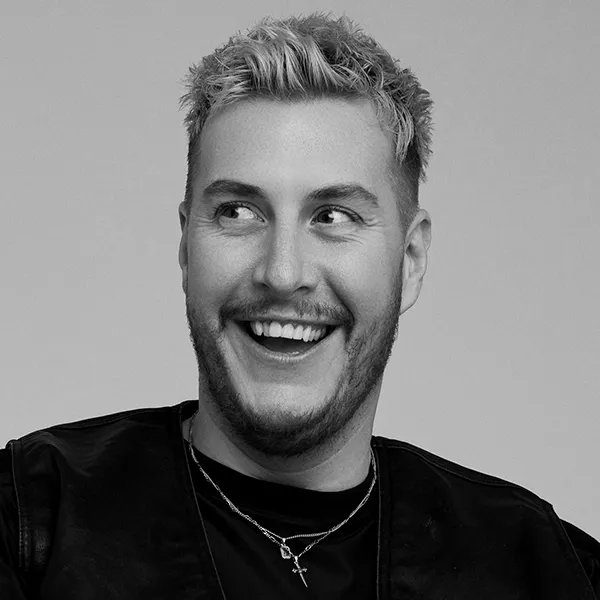 James Earnshaw (@jhair_stylist) - Global Ambassador