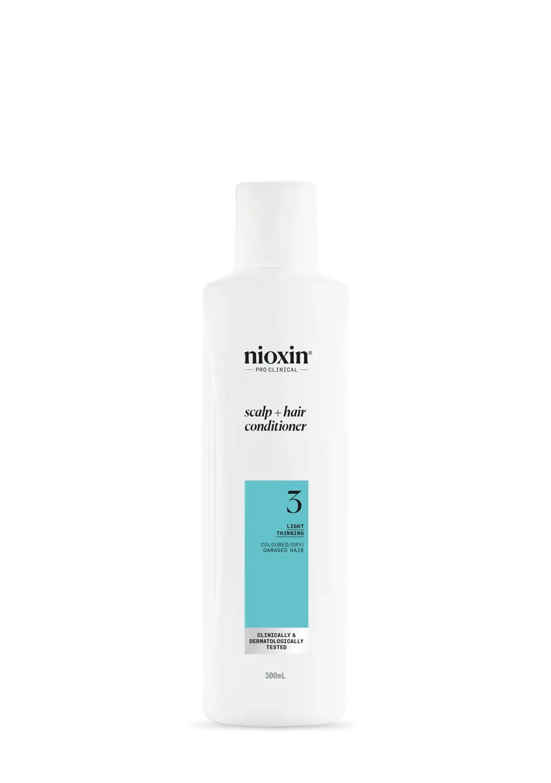 Envase de Acondicionador del Sistema 3 de Nioxin para sobre fondo blanco