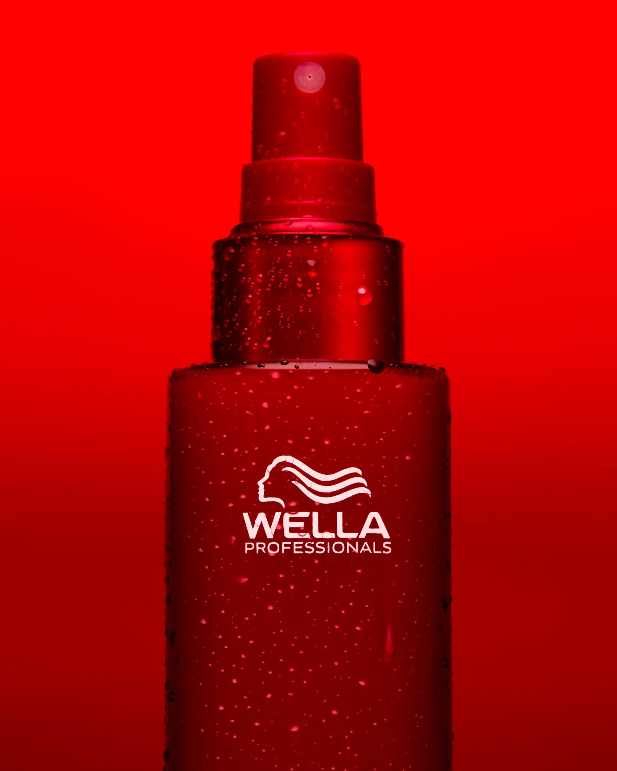 Ultimate Repair Miracle Hair Rescue over a red background